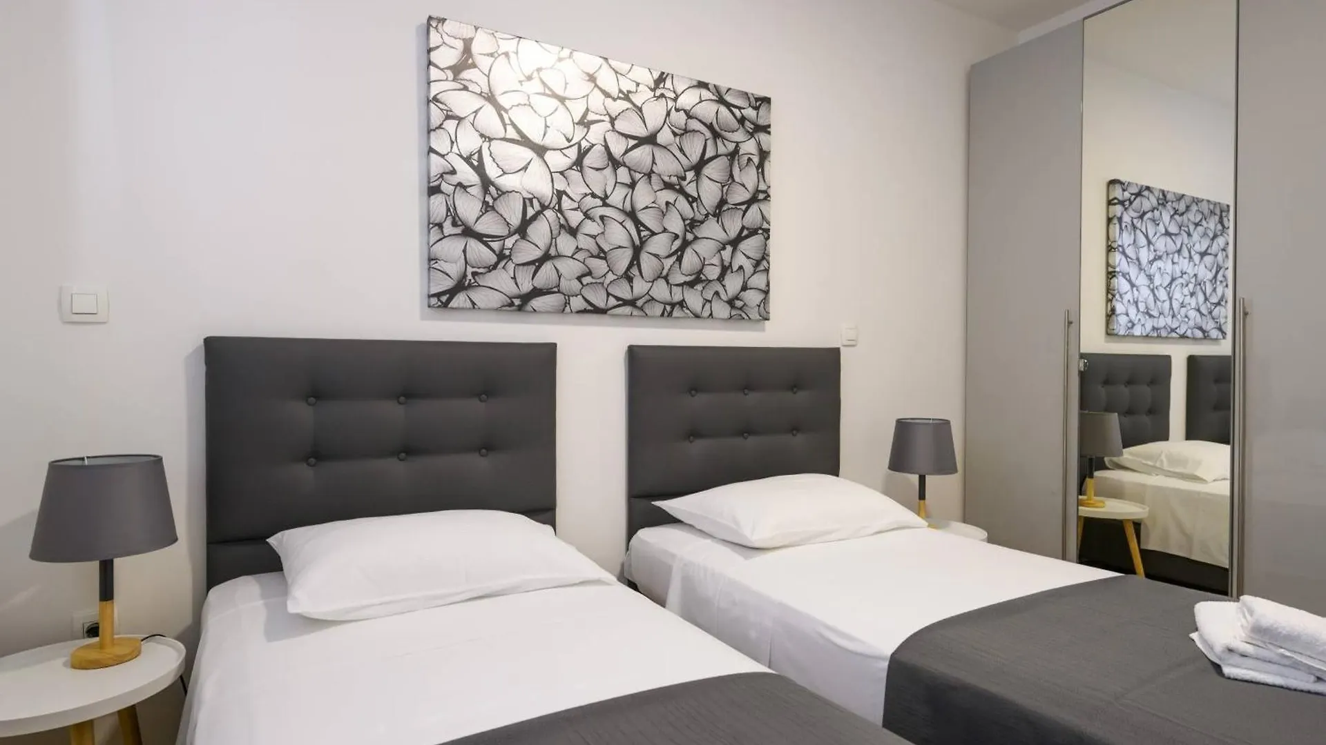Wohnung In Kastanjer Mit Gemeinschaftlichem Parkplatz Pula