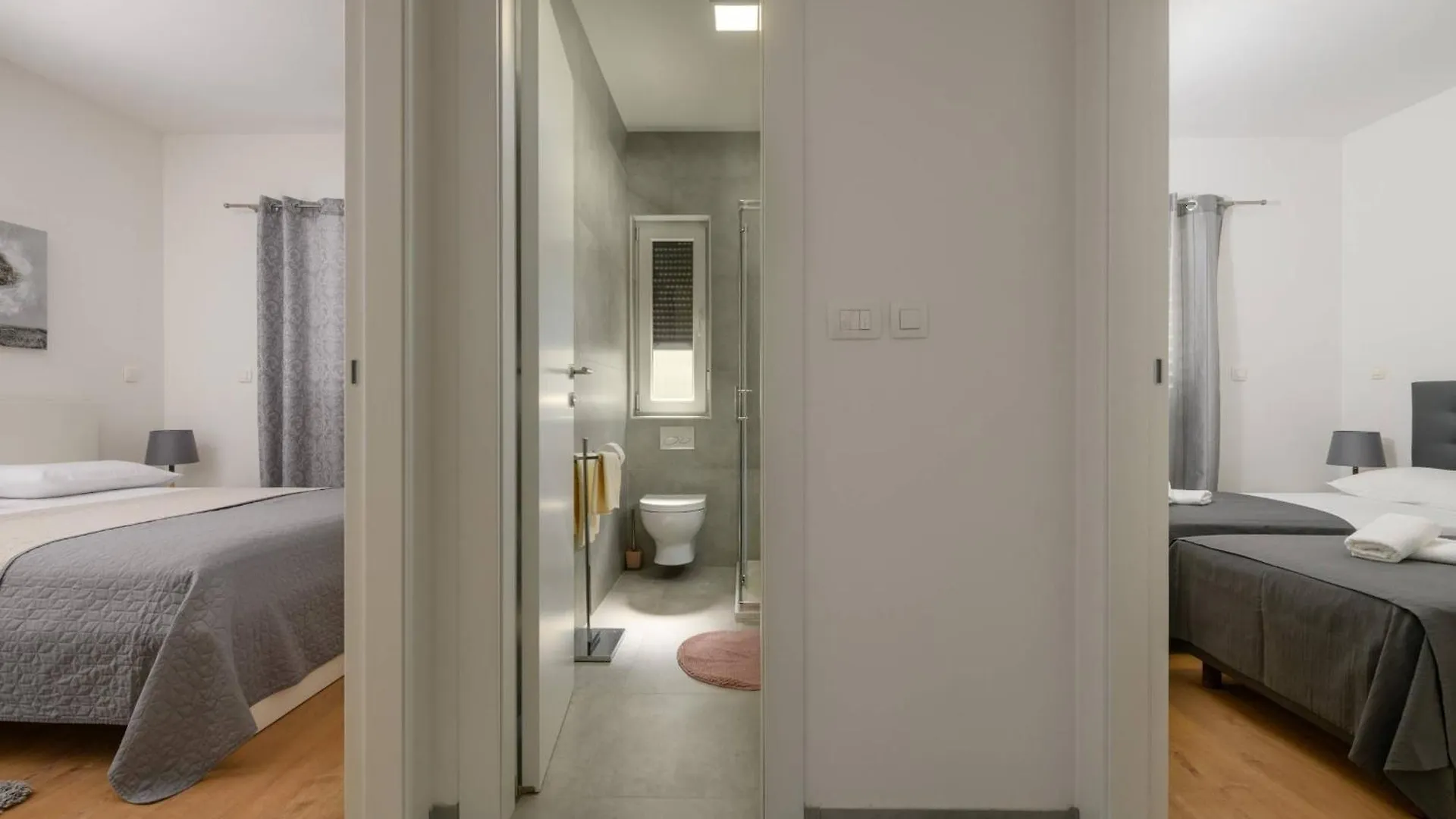 Wohnung In Kastanjer Mit Gemeinschaftlichem Parkplatz Pula